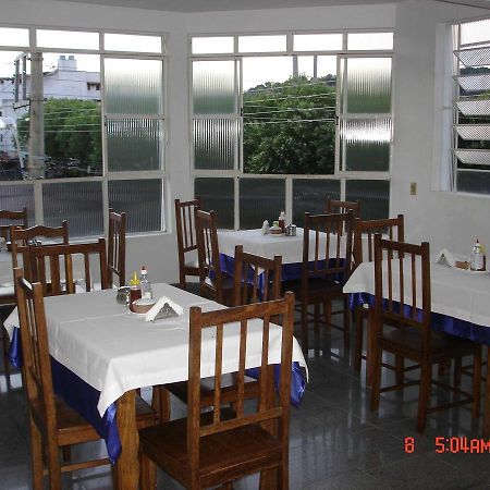 Delmus Hotel Conselheiro Pena Екстериор снимка